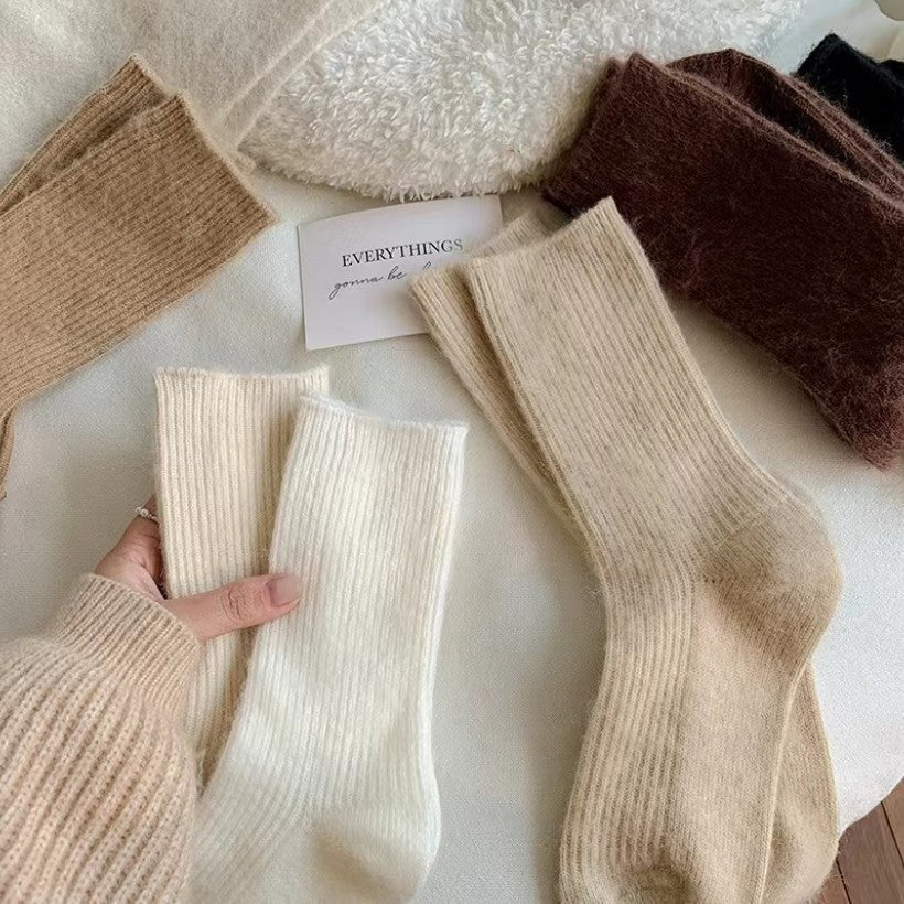 Elara Wool Mid-Calf Socks